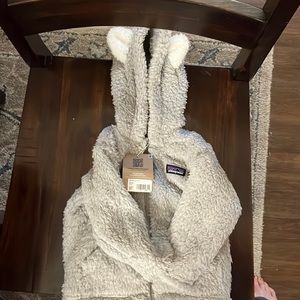 Patagonia - 6-12m baby jacket - NWT